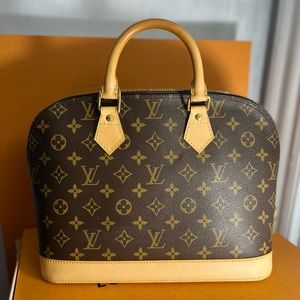 SOLD- Authentic Louis Vuitton Alma PM